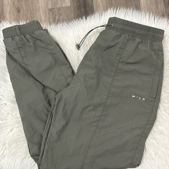 WILO THE LABEL PARACHUT SIZE LARGE - Picture 1 of 10